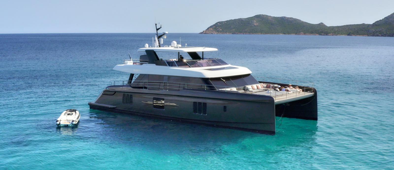 SUNREEF 80