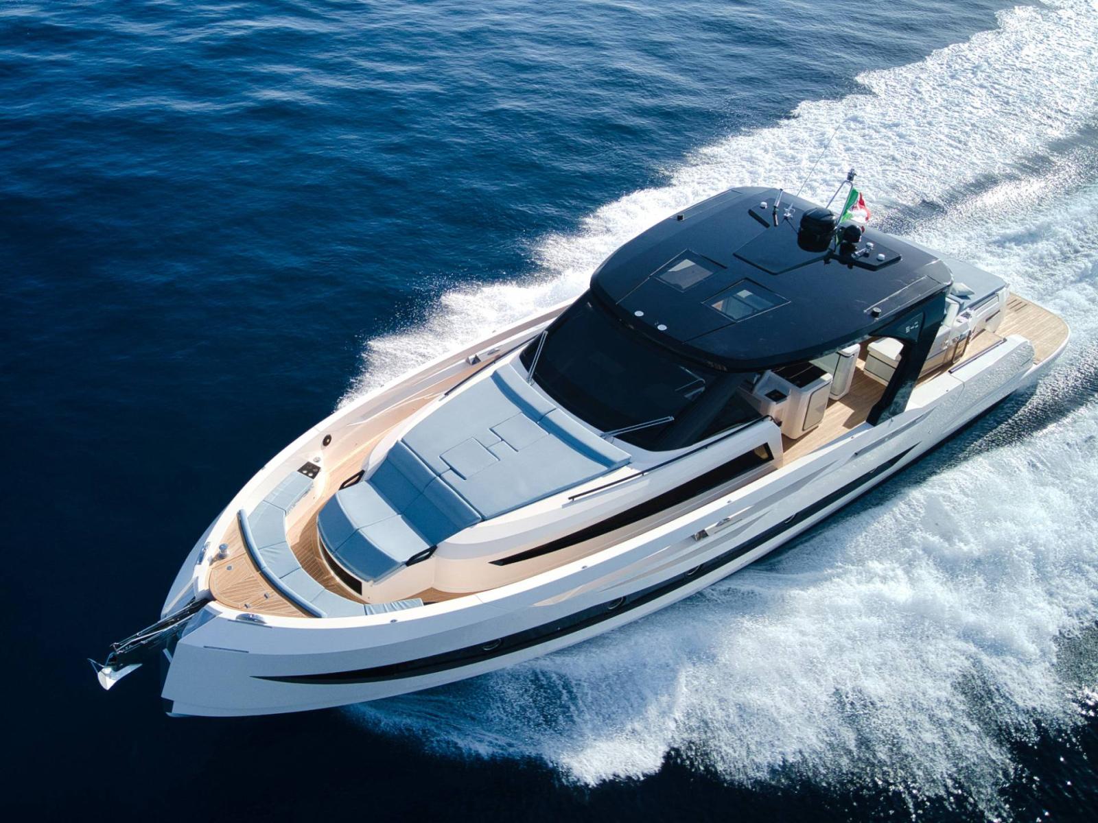 CAYMAN YACHTS 540 WA